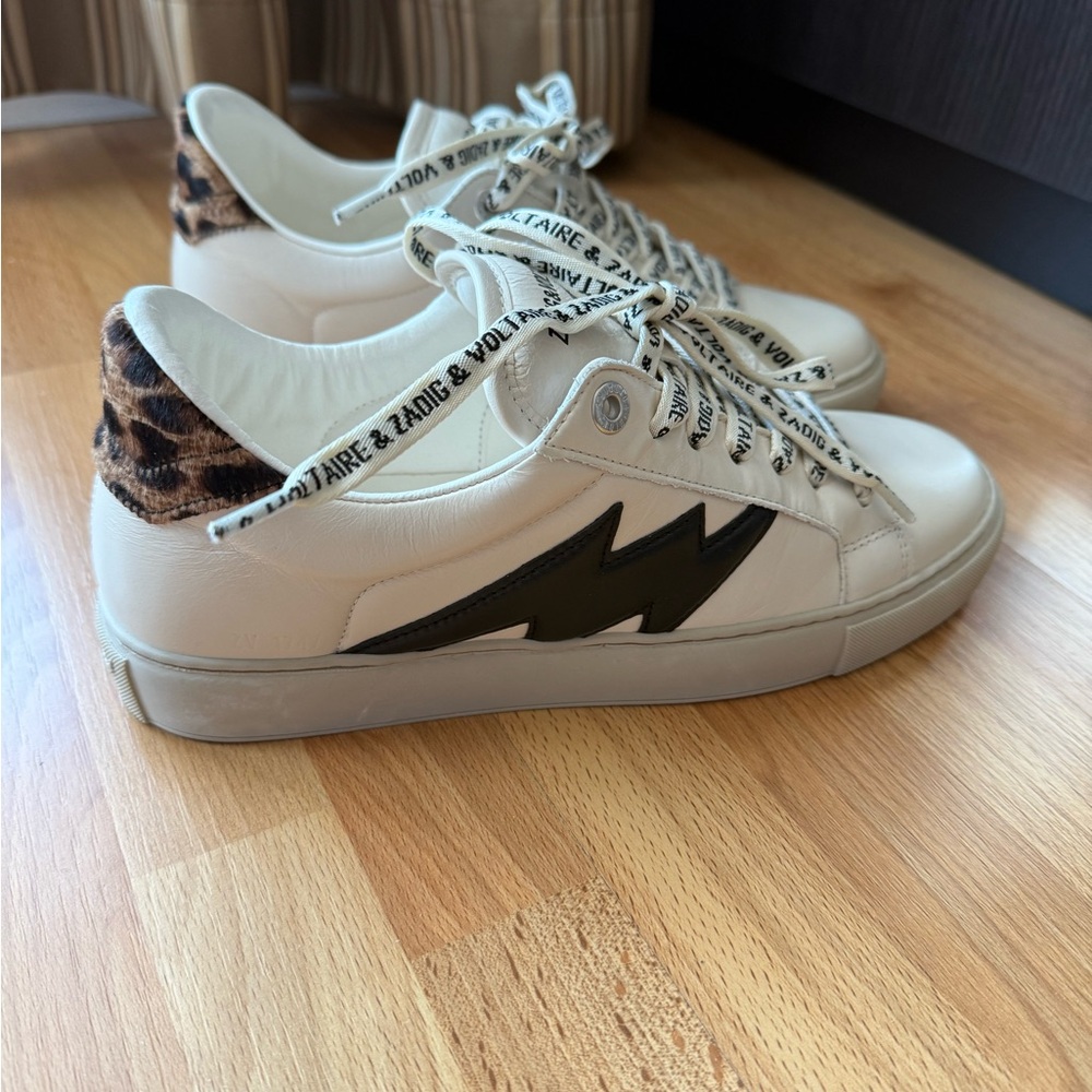 Zadig & Voltaire Cream and Black Sneakers with Modern Design